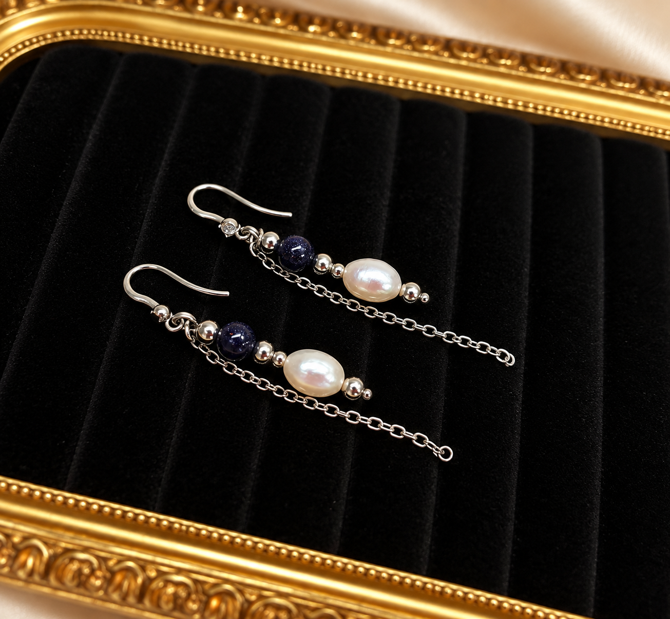 zilveren oorbellen met barokparels blauwe goudsteen grand jewellery pm zilveren oorbellen met barokparels blauwe goudsteen grand jewellery pm